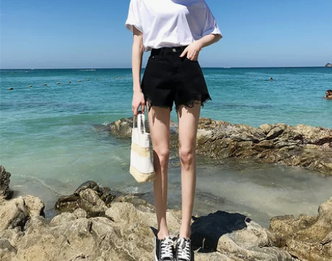 【狂欢价】牛仔短裤女2021年新款黑色夏季...