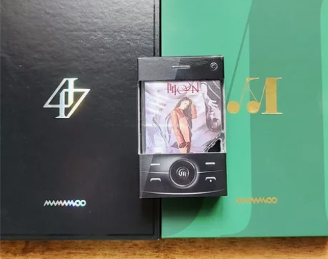 MAMAMOO专辑 二黑 30（12歌词张...