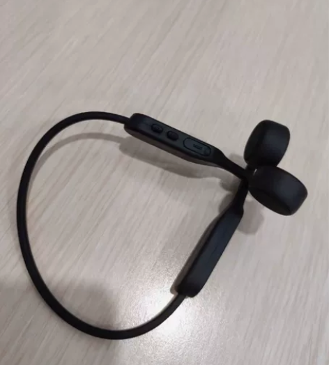 朵拉猫骨传导耳机，天猫旗舰店购入 是c口的...