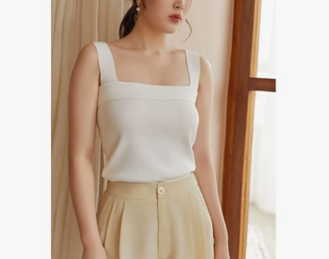 【55盛典价】独束大码女装白色吊带打底背心...