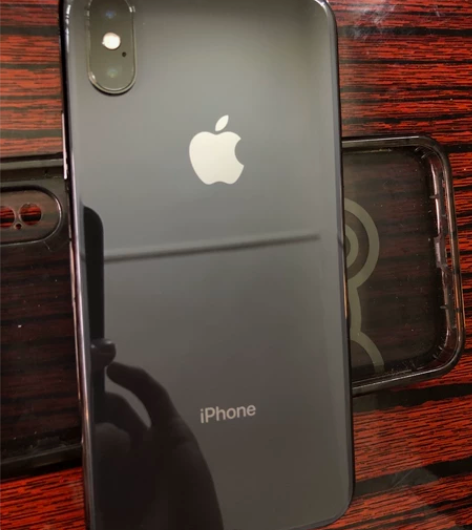 iphonex 256g 黑色 屏幕白点是...
