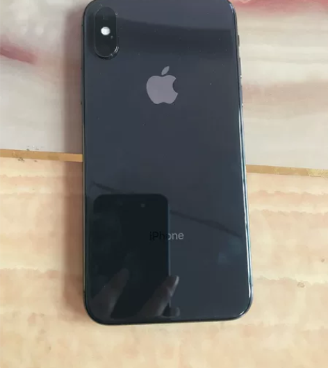 iPhone X深空灰，屏幕没有任何擦伤，...