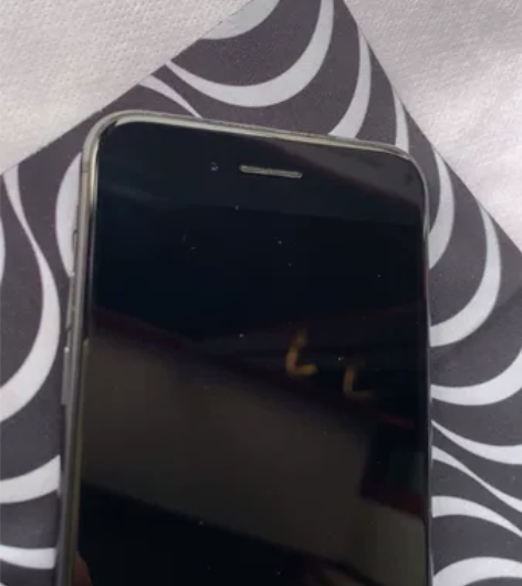 iphone 8 128G 国行 无拆无修...