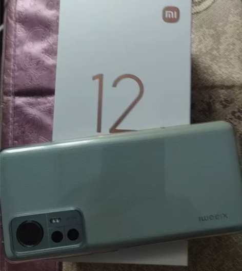 （99成）几乎全新小米12 手机，6月8日...