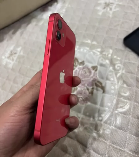 低价出,苹果12国行128g红色5g 原装...