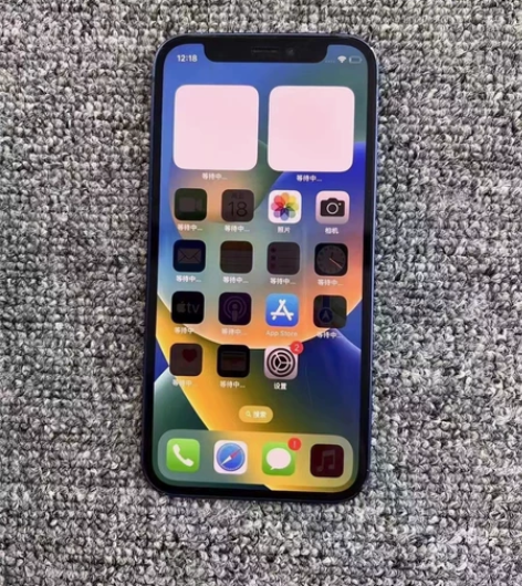 出一台苹果12 128g，具体情况私聊，不...