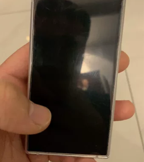 三星2018自用机，轻微使用痕迹，用不到了...