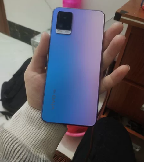 vivos7换过国产屏其他的原装！成色如图...