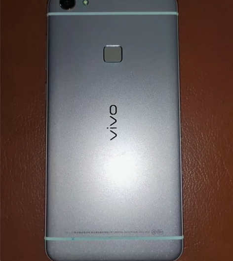 vivo X6A（32gb），我妹一起用过...