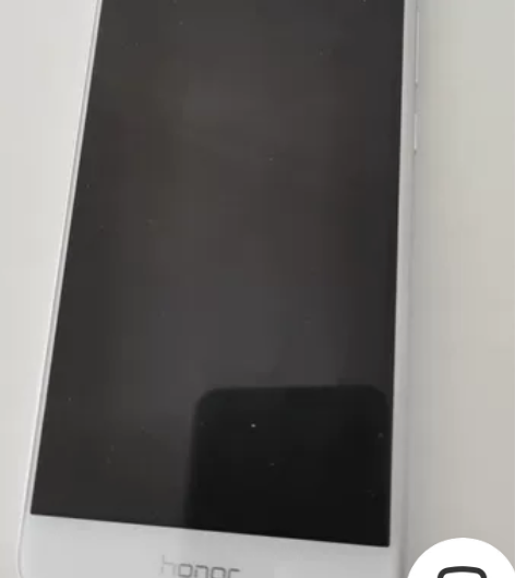 荣耀8 4g+64g  2个  自用 一个...