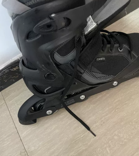 直排轮滑鞋迪卡侬旱冰鞋43码，个人闲置in...