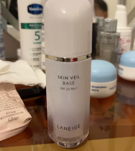 兰芝紫色隔离，就用了一次不适合，几乎全新，...