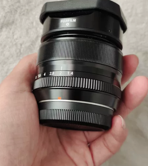 富士xf35mmf1.4镜头。富士35-1...