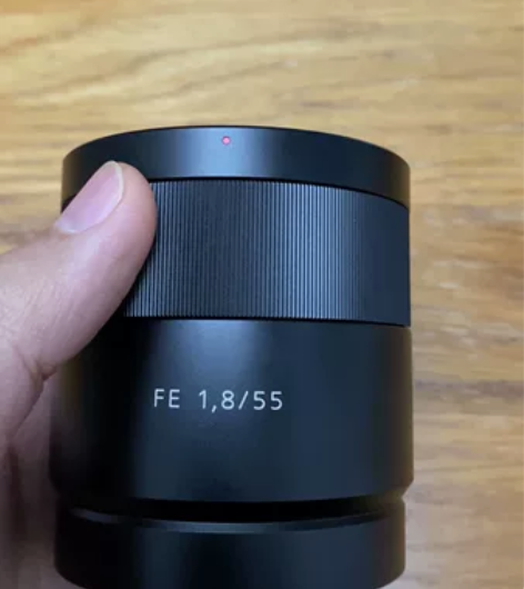 索尼 Sony蔡司 55 1.8 全画幅定...