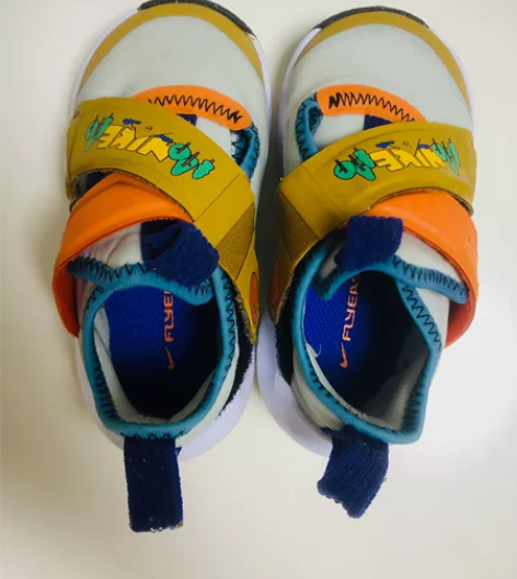 银座专柜正品nike耐克女童鞋，6c，22...
