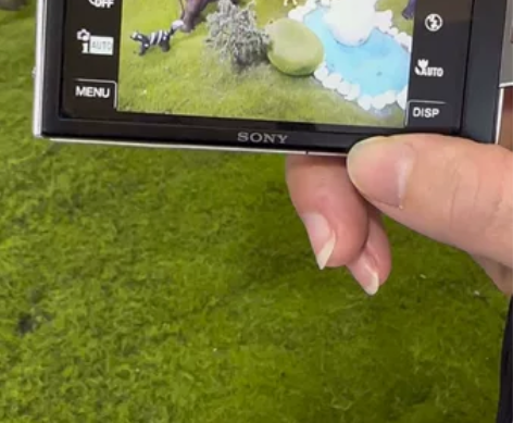 索尼T-900 成色如图，屏幕是有有点花，...