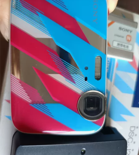 索尼j20数码相机ccd 功能正常使用...