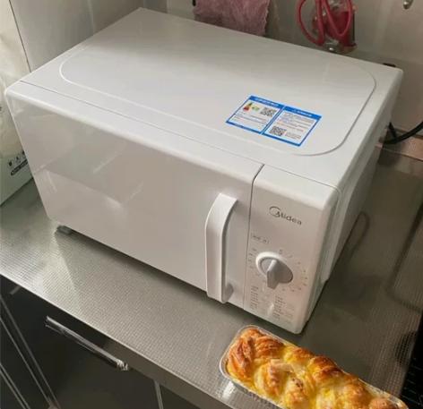 美的快捷小型微波炉 颜值爆表极简风 使用时...