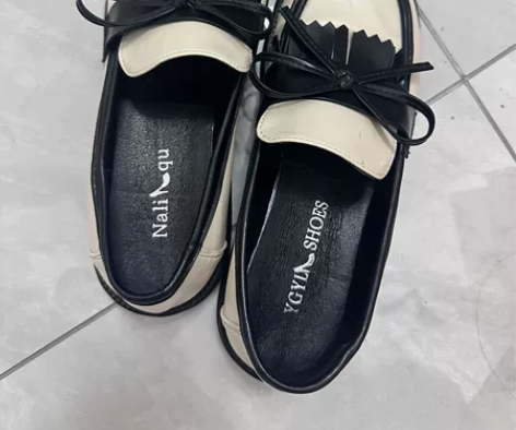 37.5单鞋 9新 就穿过一次 感兴趣的话...