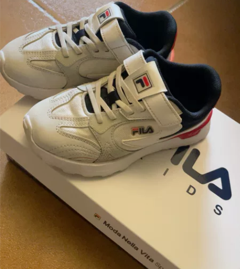 菲乐斐乐男童运动鞋  28码 内长17.5...