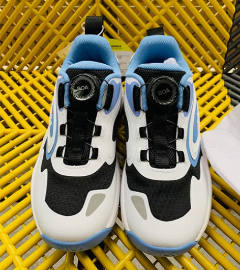 斐乐童鞋1y32码全新 全新正品，旗舰店购...