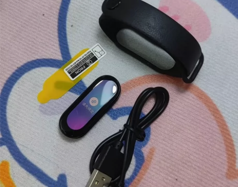 小米手环6NFC 85新,成色一般,屏幕有...