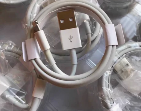 【包邮】二手苹果手机数据线通用富士康E75...