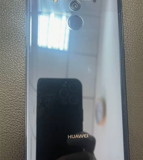 华为mate10pro手机，无拆修成色极新...