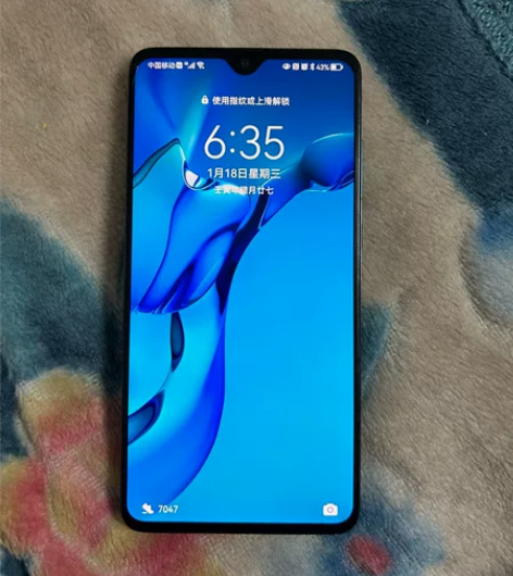 个人出！华为手机mate20，绿色 6+6...