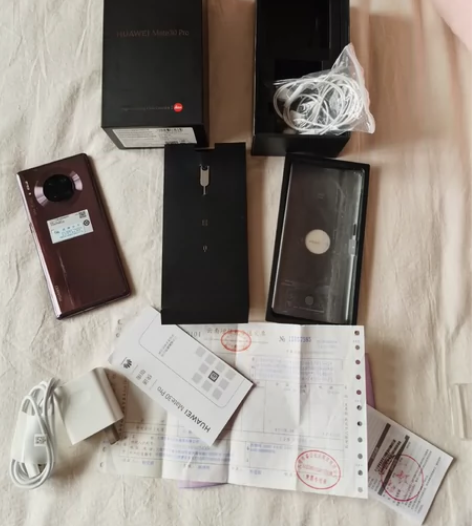 华为mate30pro  8 256g 一...