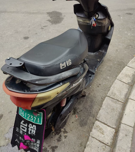 自用台铃电动车，绿牌，64伏，新换电池没多...