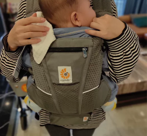 婴儿背带ergobaby breeze二狗...