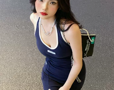 美式辣妹性感吊带挂脖连衣裙女夏天运动风修身...