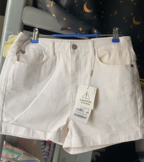 Teenie Weenie 全新高腰牛仔短...