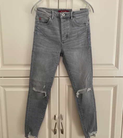 miss sixty 破洞修身牛仔裤 版型...