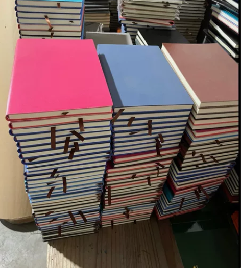 亏本冲量3.8元超厚笔记本记事本日记本商务...