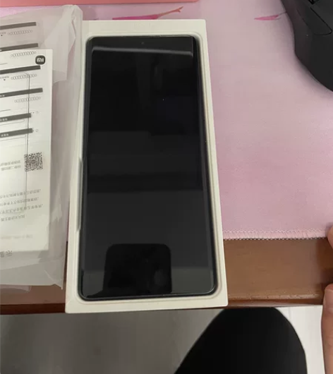 小米12pro 8+256，自己的安卓备用...