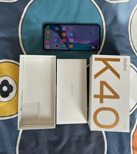 红米K40 12+256 自己用的电话，无...