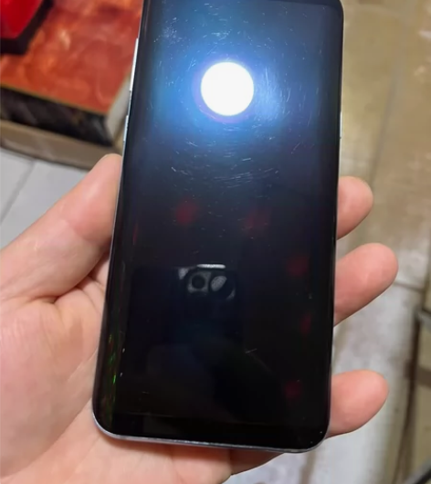 三星S8手机,手机原装屏幕,全好没有任何老...