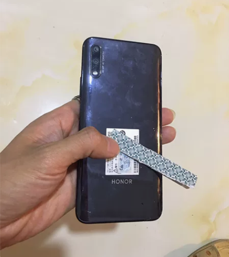 华为手机HLK-ALoo，华为荣耀9x双卡...