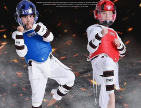 家中小孩子上学，没时间去练跆拳道了，出整套...