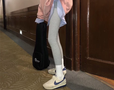 灰色鲨鱼裤女春秋季加绒加厚爆款紧身裤子 感...