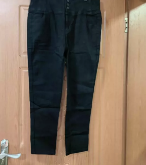 四排扣黑色牛仔裤，全新5XL码，主页里所有...