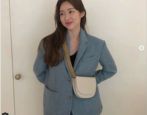 简约小众设计斜挎包包女2020秋冬新款潮牌...