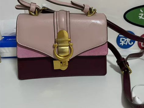 新款潮时尚包包女舒适宽肩带单肩斜挎包多用手...