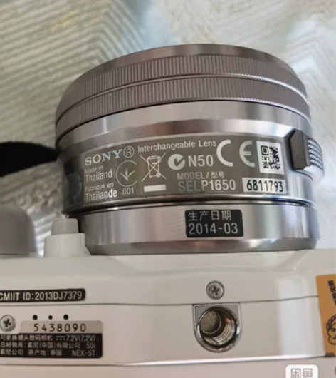 自用索尼nex5t白色微单套机 带16-5...
