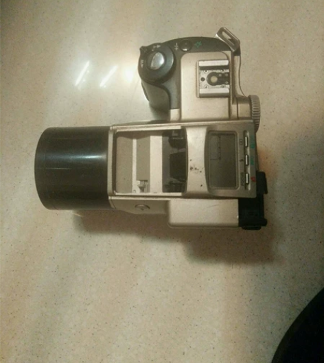 奥林巴斯相机，配件机出， 感兴趣的话点“我...