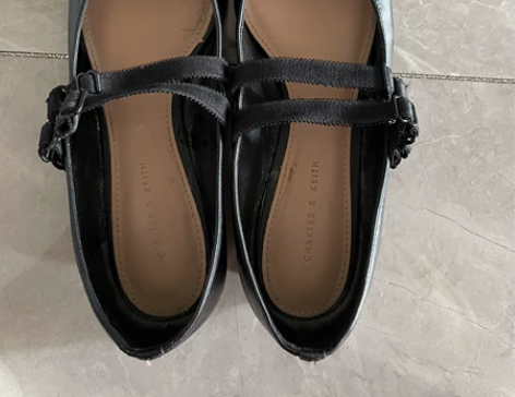 小ck芭蕾鞋玛丽珍鞋 线下实体店购买，穿过...