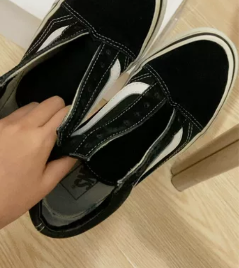 vans 36码 实体店购入 保真 九成新...