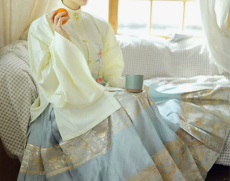 兰若庭 汉服 望水云鹤 织金纱 明制 马面...